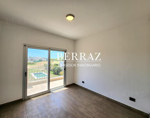 Imagen 18 de 29 de Casa Venta San Ramiro Pilar Del Este