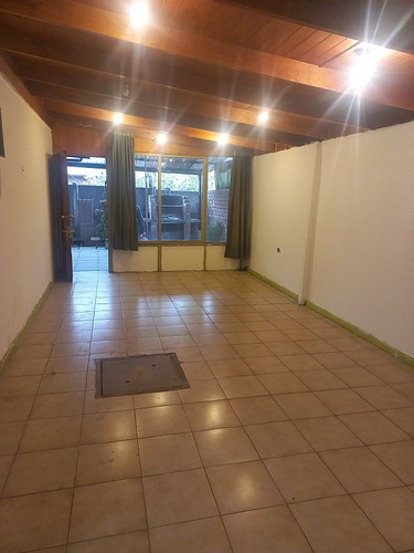 Casa En Excelente Sector De Maipú