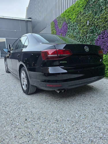 Volkswagen Vento 2.5 Advance Plus 170cv Tiptronic