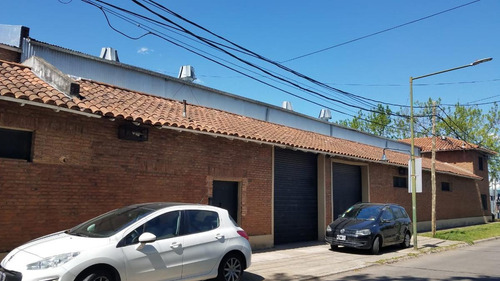 Imagen 7 de 30 de Depósito Con Oficina Comercial - Dardo Rocha, Martinez