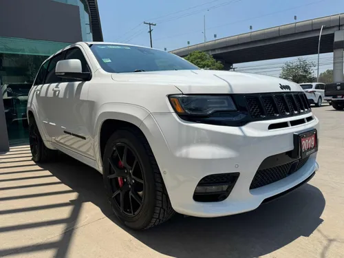 Jeep Grand Cherokee 6.4 Srt-8 At