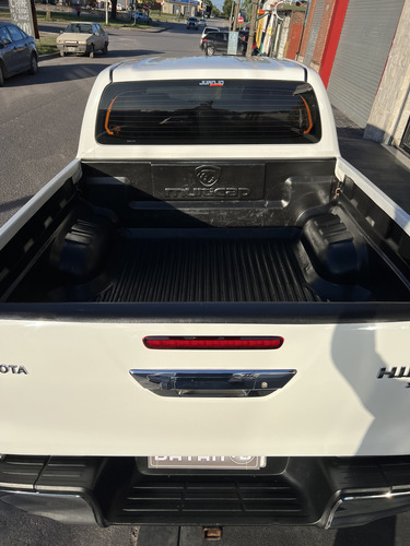 Toyota Hilux Pick-up 2.8 Cd Srx 177cv 4x4