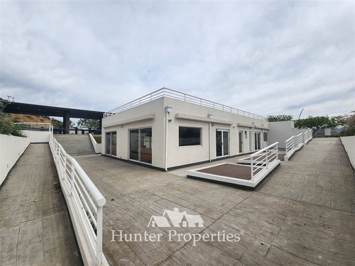 Departamento En Arriendo De 3d Y 2b En Colina, La Reserva.