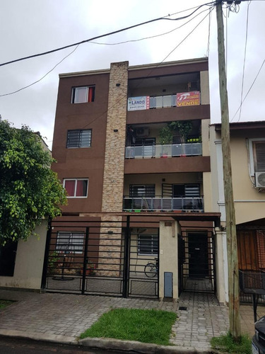 Oportunidad Departamento 2 Ambientes Semipiso En Venta 