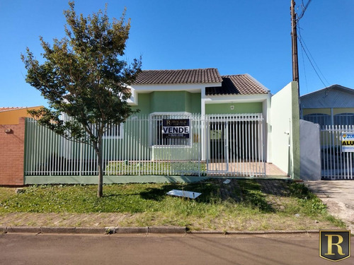 Casa Para Venda Em Guarapuava, Santa Cruz, 3 Dormitórios, 1 Suíte, 2 Banheiros, 1 Vaga - _2-1030598