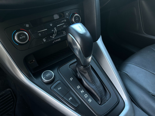 Ford Focus III 2.0 Se Plus At6