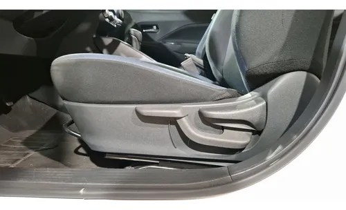 Nissan Versa 1.6 Advance Cvt
