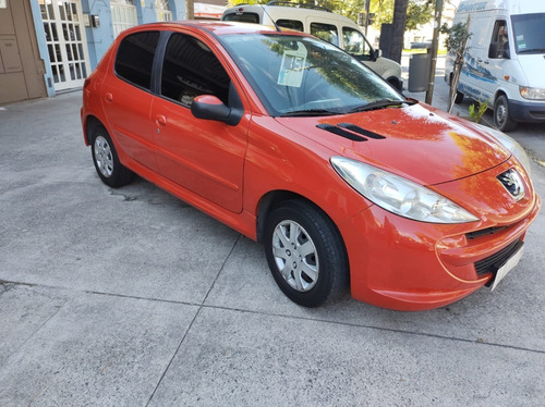 Imagen 12 de 12 de Peugeot 207