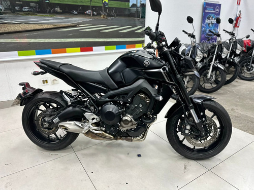 Yamaha Mt-09 2024 / 4.893 Km