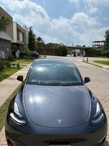 Tesla Model Y Performance Dual Motor