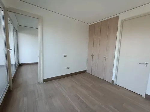 La Florida, Edif Tres Lagos 1d+1b+k 300.000pesos