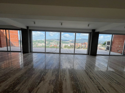 Vende Exclusivo Apartamento Con Terraza Y Vista Panorámica 360°, Urb. Colinas De Bello Monte, (sector Valle Arriba). Calle Cerrada Con Vigilancia, Edificio Boutique De Solo 3 Apartamentos, Privacidad.