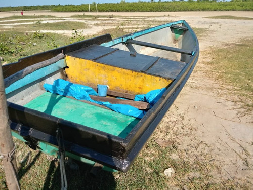 Barco De Pesca