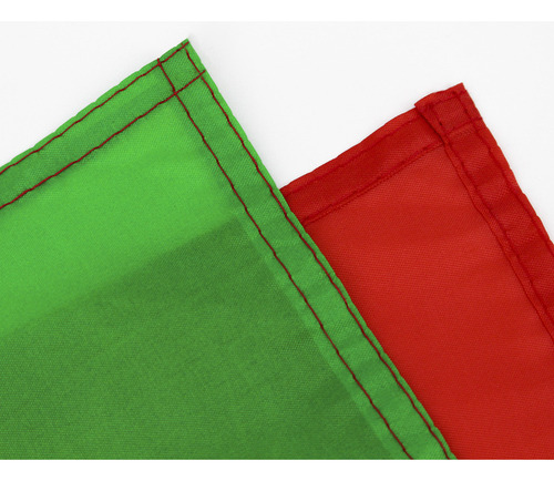Gq Bandeira Com O Símbolo Da Paz De Bob Marley, Reggae, Rast