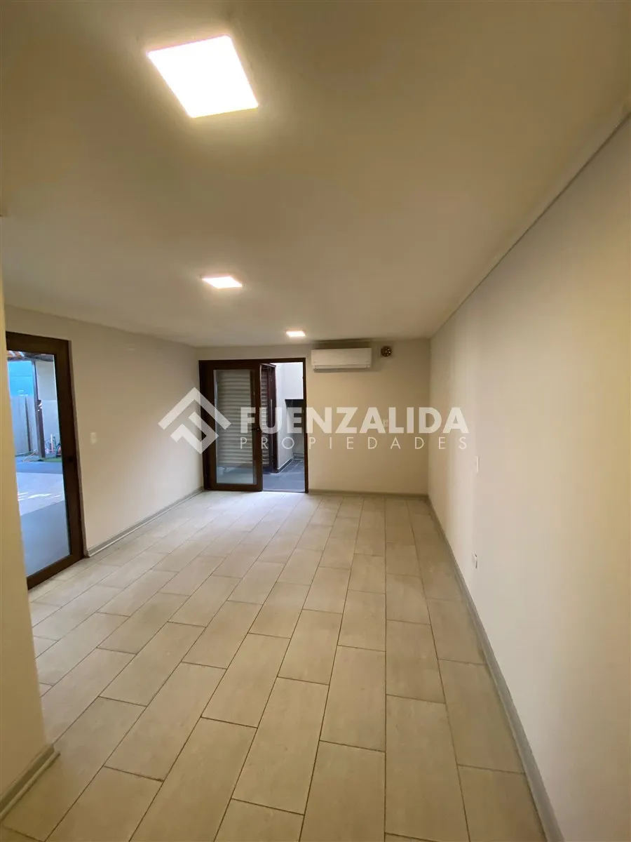 Imagen 5 de 26 de Casa En Arriendo De 3 Dorm. 2 Baños En Padre Hurtado