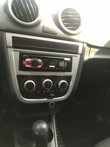 Volkswagen Gol 1.6 Pack I Plus 101cv 2013