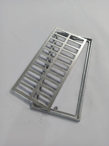 Grelha Pluvial Com Suporte 15x30 Em Aluminio Fundido