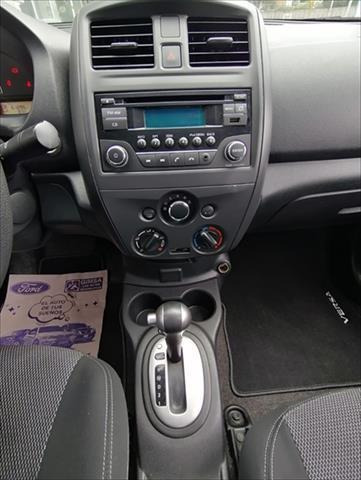 Imagen 8 de 14 de Nissan Versa 2019