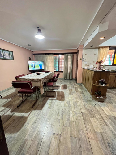 Imagen 8 de 29 de Chalet Venta Ramos Mejía Sur Residencial