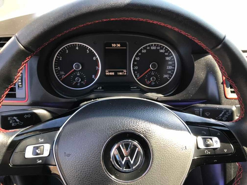 Imagem 4 de 15 de Volkswagen Fox Rock In Rio 1.6