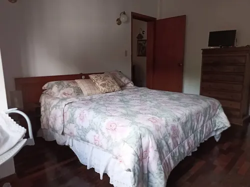 Casa En La Lagunita (fm)
