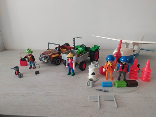Imagen 1 de 4 de Playmobil Lote De Vehículos + Muñecos
