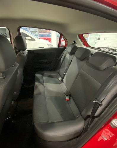 Imagen 8 de 16 de Volkswagen Gol Trend