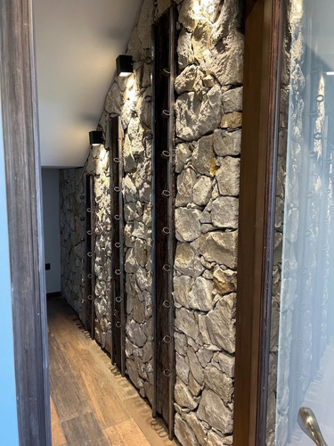 Espectacular Casa En Barrio Riberas, Puertos, Escobar De Estilo Toscano De Construcción Súper Sólida Y Exquisitas Terminaciones