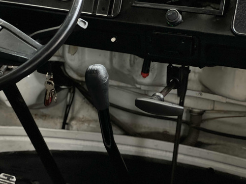Volkswagen Kombi 1.6 Std 3p
