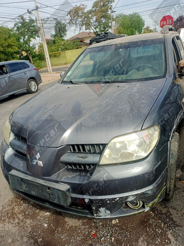 Mitsubishi Outlander En Desarme Año 2004 Hasta 2007