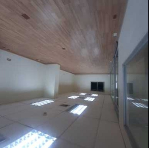 Imagen 7 de 25 de Yosmar & Fernando Venden Edificio Comercial En Urb. Alegria. Lemed - 008 Solo Clientes