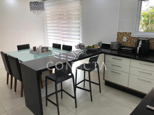 Imagem 22 de 30 de Alphaville 12 - Casa 300m² Com 4 Dormitórios Sendo 2 Suítes; 6 Vagas; Home Theater, Ar Condicionado; - Cncd137