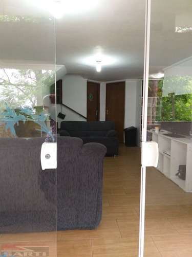 Imagem 14 de 15 de Casa Espaçosa, Em Meio A Natureza. Confira! - St13564
