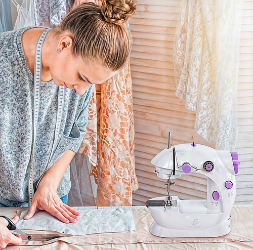 Mini Maquina De Coser Recta Portatil Con Pedal Y Base Eléctrica Con Luz Led