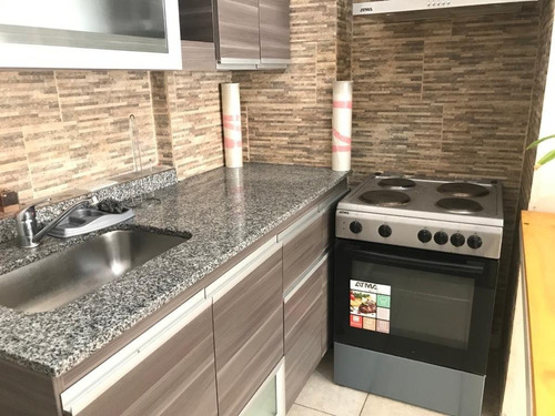 Venta. Negociable. Departamento. 2 Ambientes. Lavadero. Hipólito Yrigoyen Y Colombres. Almagro.