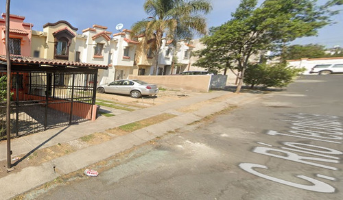 Casa En Venta En Tecolutla, Paseo De Santiago, Tonala, Jal. Mg*