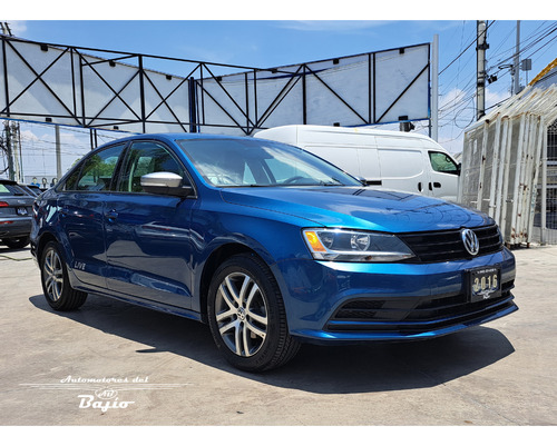 Volkswagen Jetta 2.0 L4 At