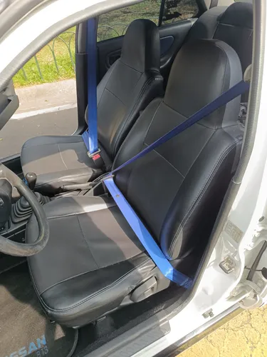 Nissan Sentra 1.6 B13 Lujo