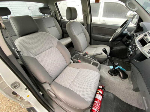 Imagem 9 de 10 de Toyota Hilux 3.0 Std 4x4 Cd 2015