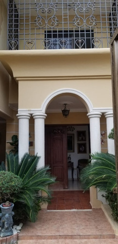 Imagen 11 de 24 de Preciosa Casa En Venta En Villa Olga