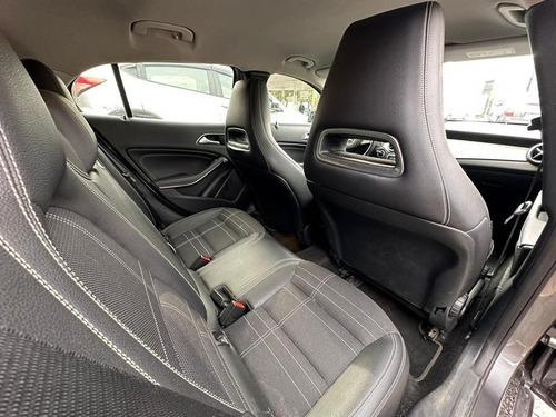 Mercedes-Benz Classe GLA Gla 200 Ff