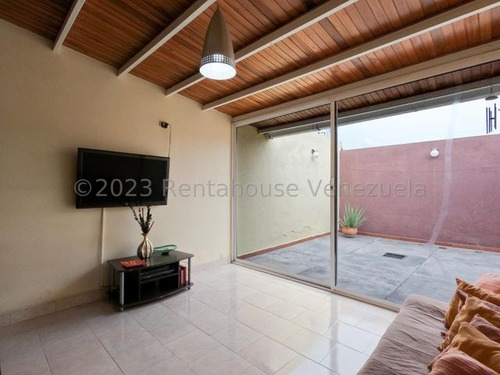 Imagen 14 de 30 de Casas Venta Avenida La Montañita Uno De Los Mejores Urbanismos De Cabudare Lara