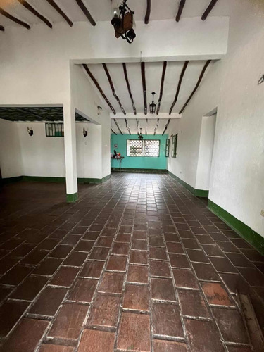 Casa Con Terreno En Venta Barrera Edo Carabobo(lz)