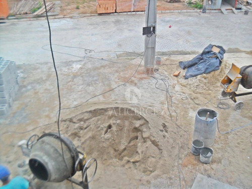 Imagem 1 de 5 de Sobrado Residencial À Venda, Forquilhas, São José - . - So0228