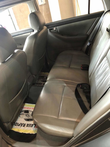 Imagem 3 de 6 de Toyota Fielder