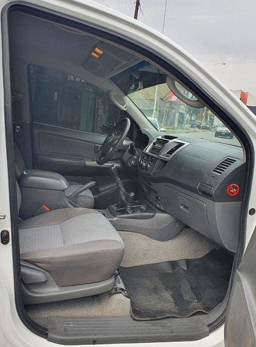 Impecable Toyota Hilux 4x4 Sr 3.0 Año 2012 Con Solo 156000km
