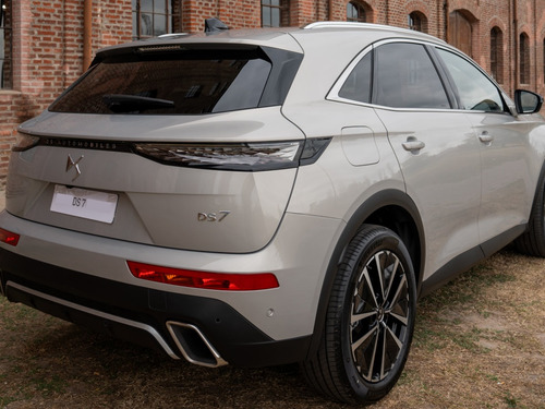D.S. DS7 Crossback 1.6 Bastille 215 At8