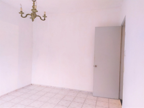 Imagen 10 de 16 de En Venta Apto De 2 Dormitorios En Lezica Con Patio De Uso Exclusivo Y Renta