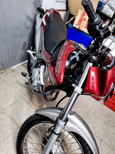 Honda Nx 400