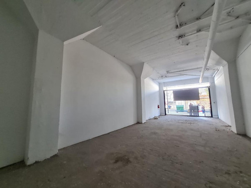 Imagen 2 de 4 de Local Comercial Gastronómico En Alquiler - Terrazas De Volcán - Parque Chacabuco